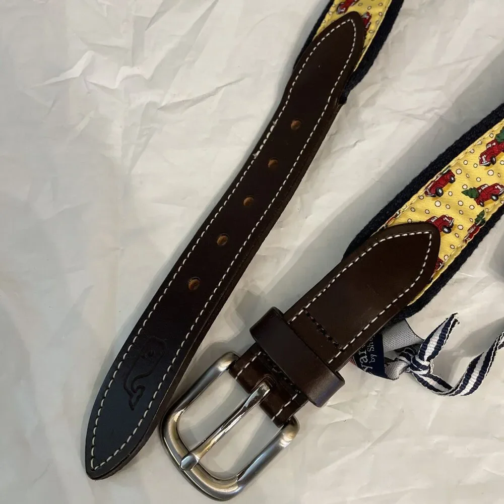 Vineyard Vines Christmas Truck & Tree Canvas Club Boy’s Belt Yellow Size 30 NWT